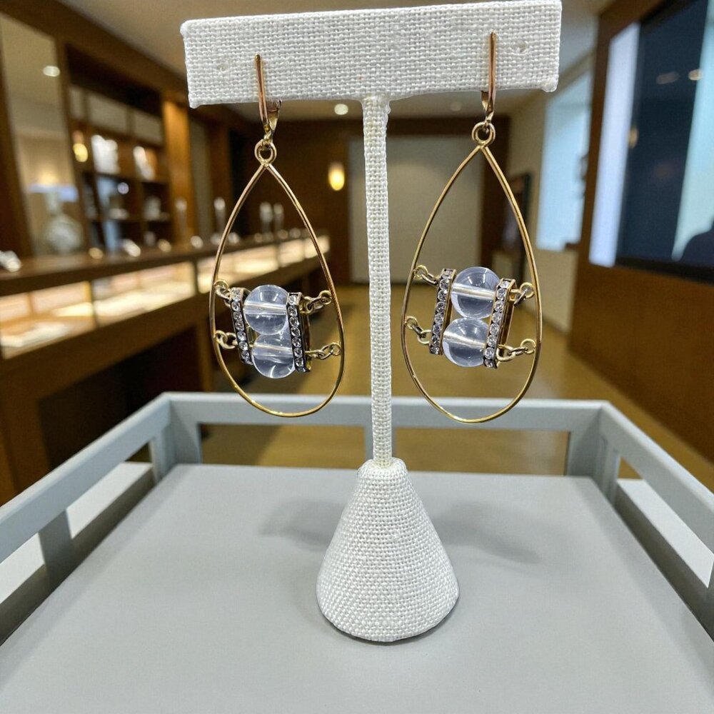 Vintage Clip On Earrings Clear Crystal Beads Gold Tone Statement Coquette‎ Glam